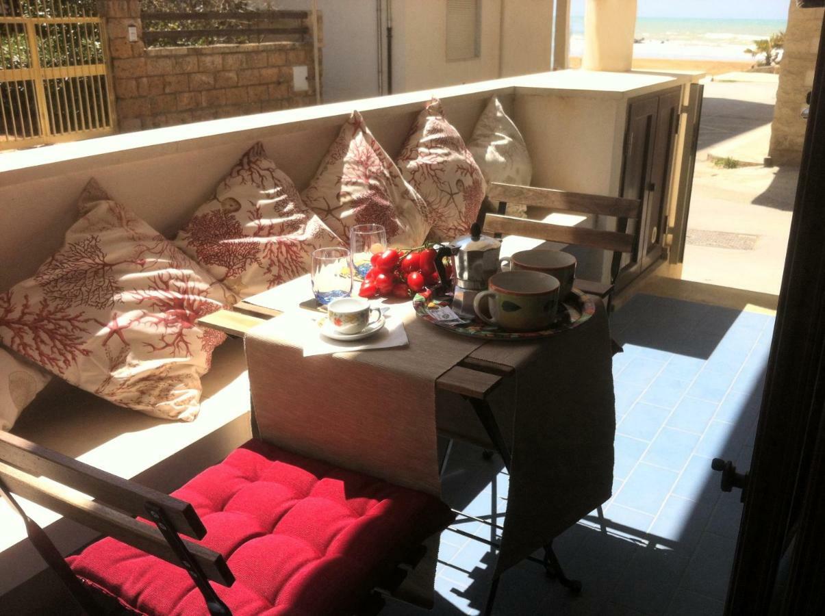 Lido Apartment Donnalucata  Buitenkant foto
